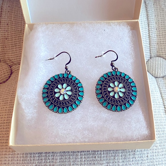 Round Floral Turquoise Earrings - Picture 5 of 6